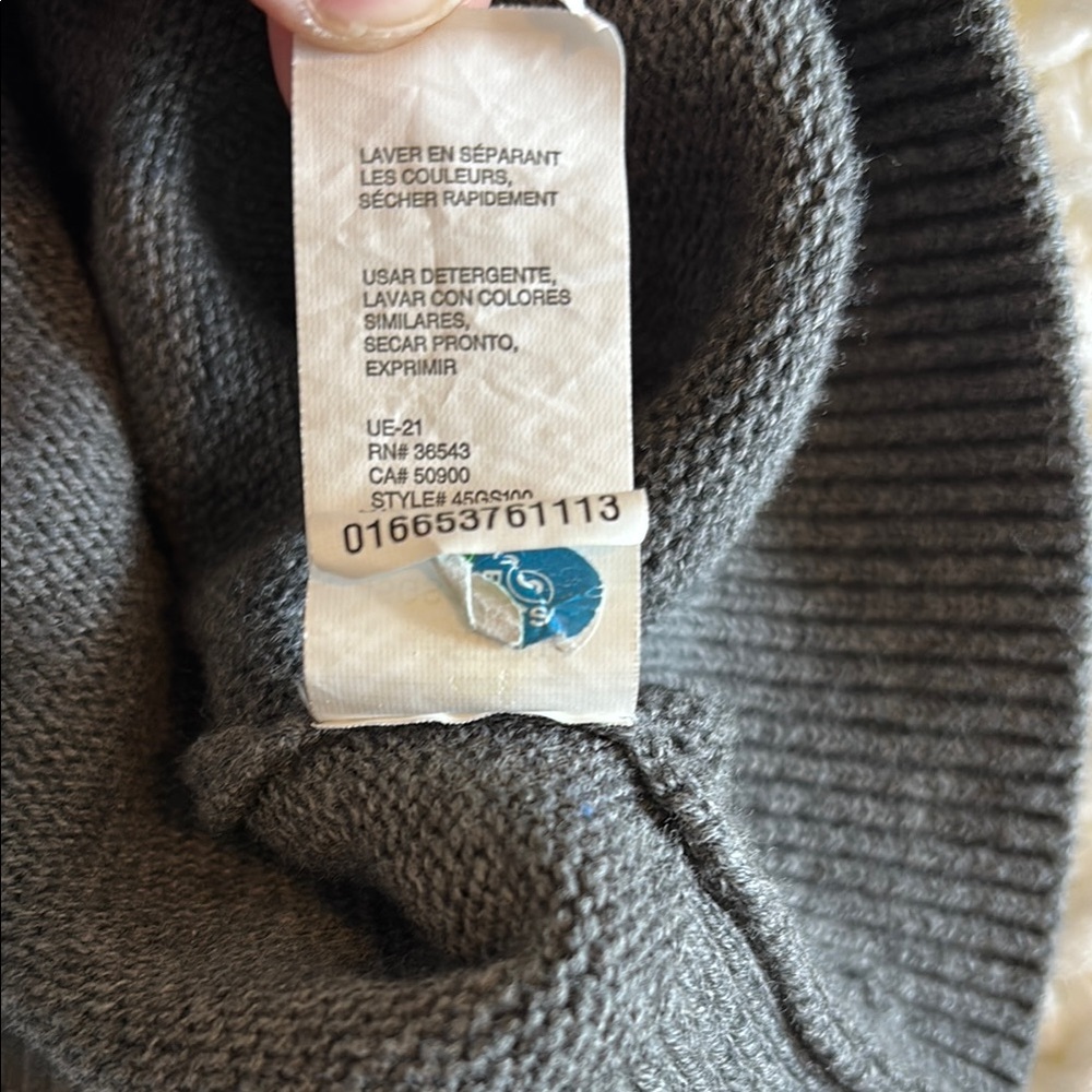 Izod Gray V-Neck Sweater Size L - Picture 9 of 9